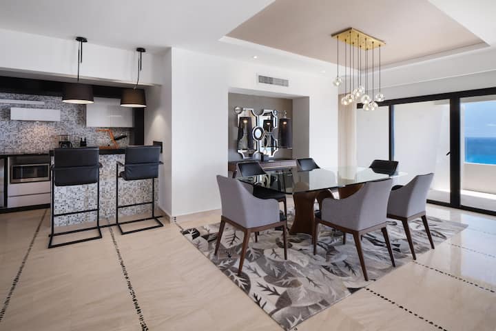 Wyndham Grand Cancun All Inclusive Resort & Villas presidential suite in Cancun, Other than US/Canada