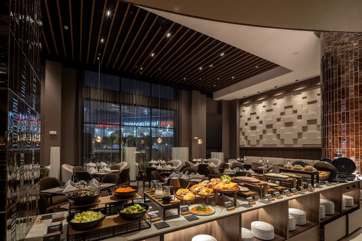 Wyndham Grand Costa Del Sol Lima Airport restaurant in Lima, Other than US/Canada