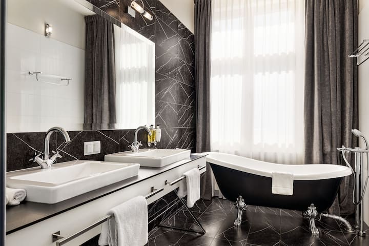 Guest room bath at the Wyndham Grand Krakow Old Town in Cracow, Other than US/Canada