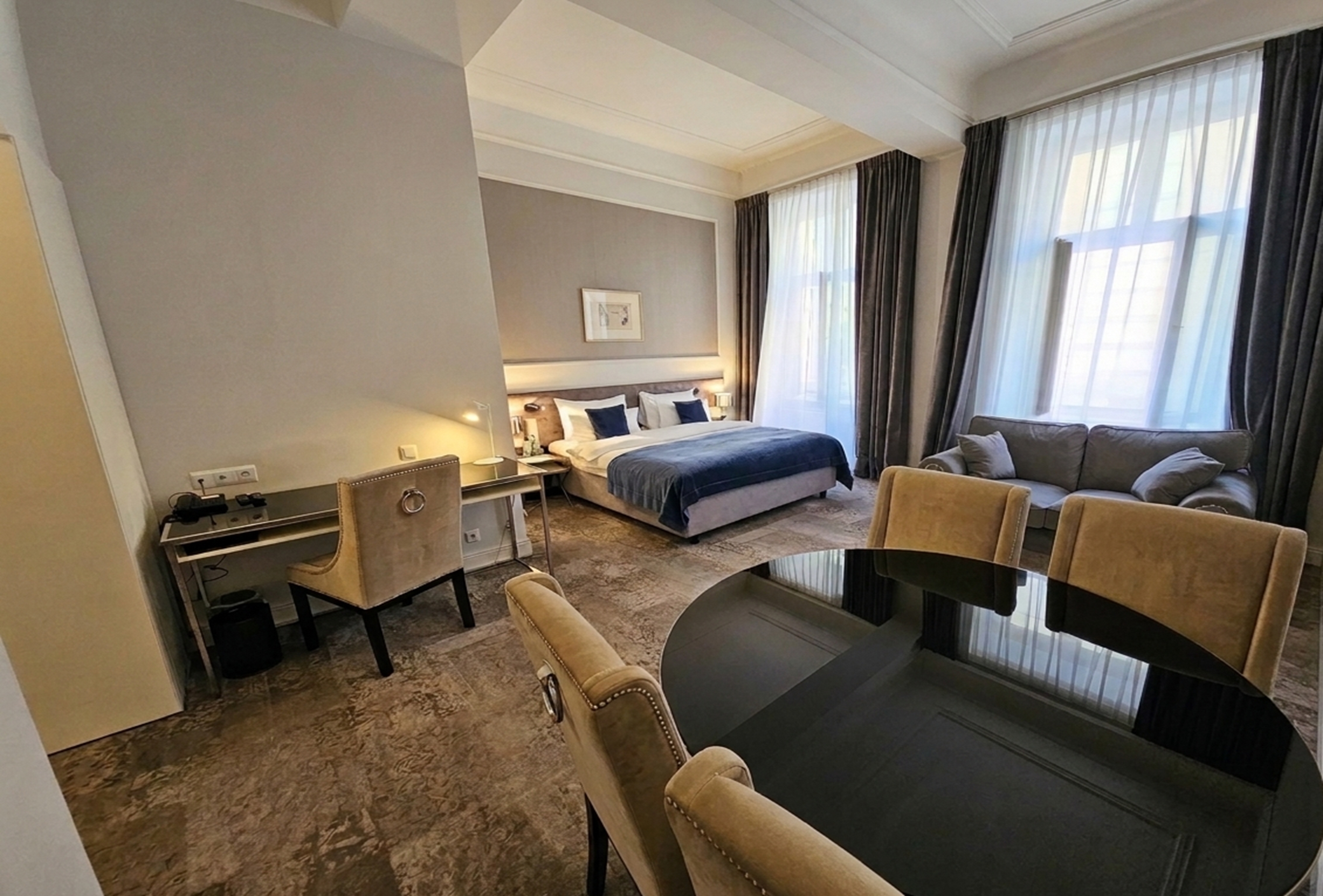 Wyndham Grand Krakow Old Town suite in Cracow, Other than US/Canada