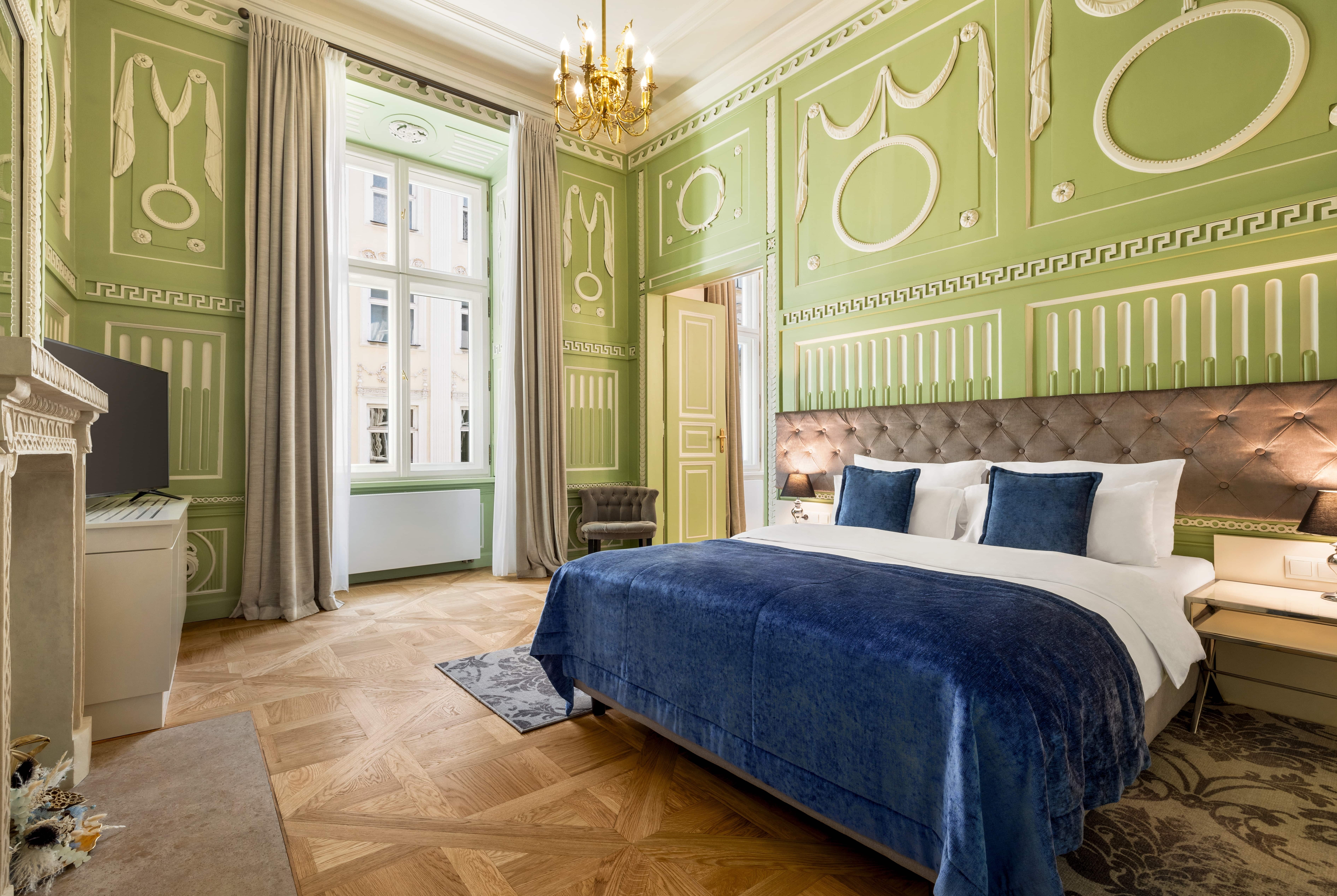 Wyndham Grand Krakow Old Town suite in Cracow, Other than US/Canada