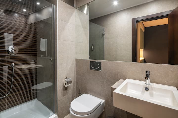 Guest room bath at the Wyndham Grand Algarve in Algarve, Other than US/Canada