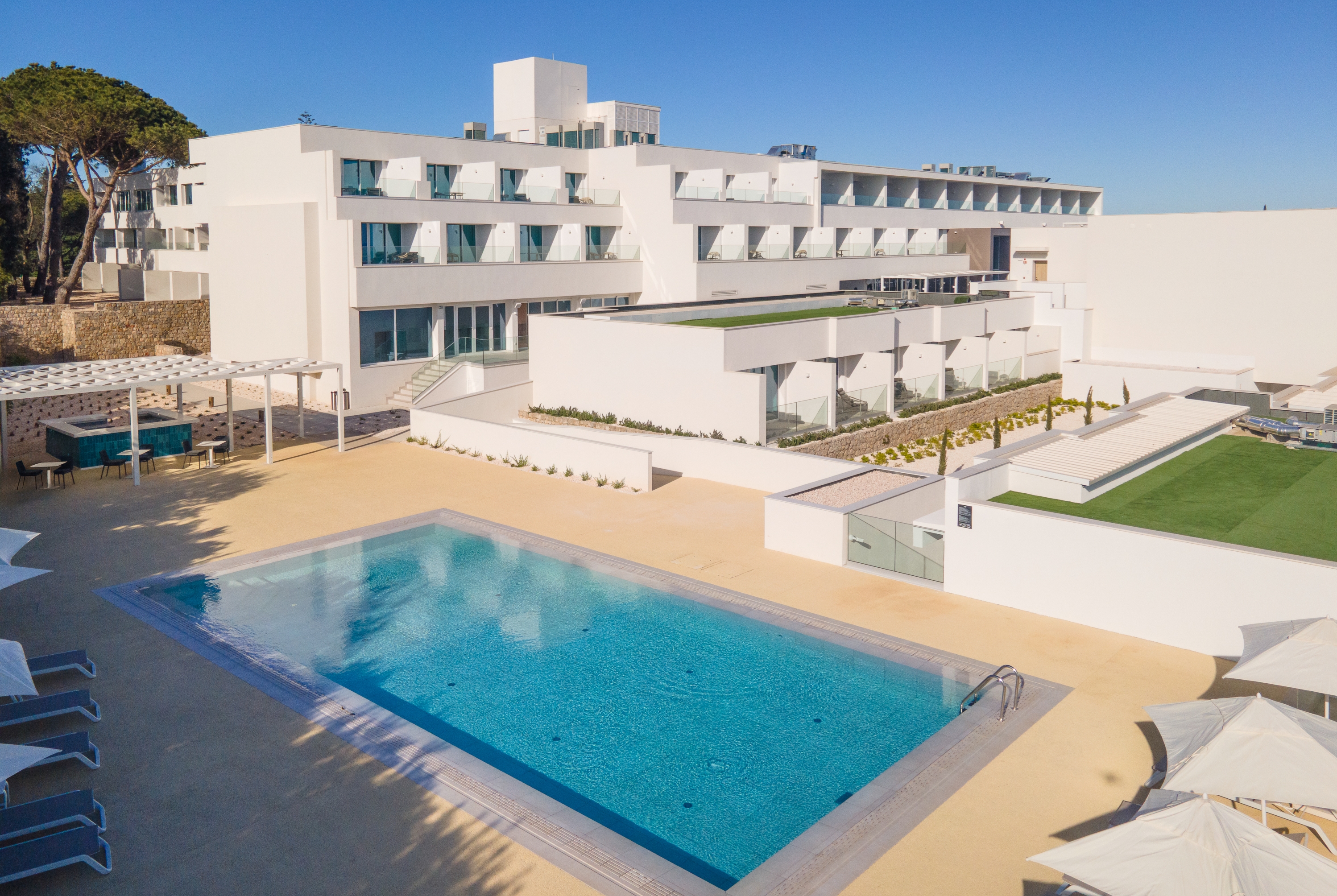 Pool at the Wyndham Grand Carvoeiro Algarve in Carvoeiro, Other than US/Canada