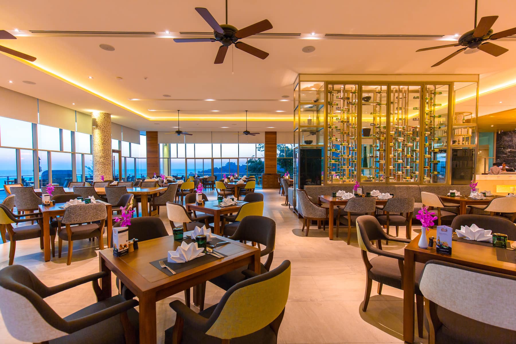Wyndham Grand Phuket Kalim Bay restaurant in Phuket, Other than US/Canada