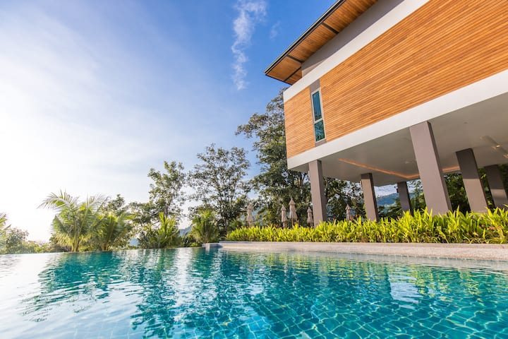Pool at the Wyndham Grand Phuket Kalim Bay in Phuket, Other than US/Canada