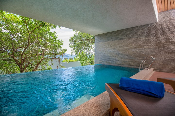 Guest room at the Wyndham Grand Phuket Kalim Bay in Phuket, Other than US/Canada