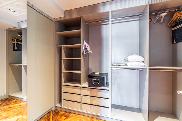 Wyndham Grand Istanbul Kalamis Marina Hotel suite in Istanbul, Other than US/Canada