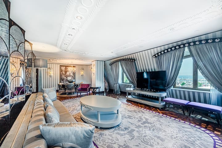 Wyndham Grand Istanbul Kalamis Marina Hotel suite in Istanbul, Other than US/Canada