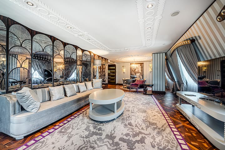 Wyndham Grand Istanbul Kalamis Marina Hotel suite in Istanbul, Other than US/Canada