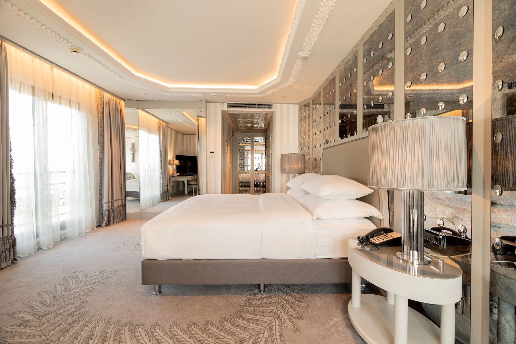Wyndham Grand Istanbul Kalamis Marina Hotel suite in Istanbul, Other than US/Canada