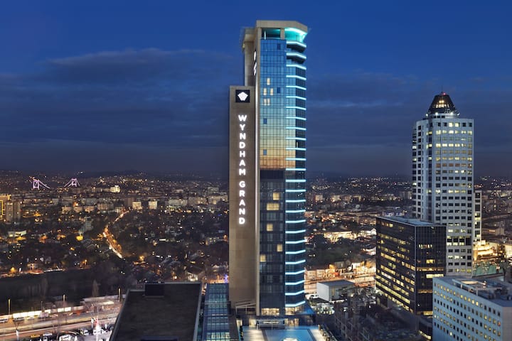 Exterior of Wyndham Grand Istanbul Levent Hotel & Conference Center hotel in Istanbul, Other than US/Canada