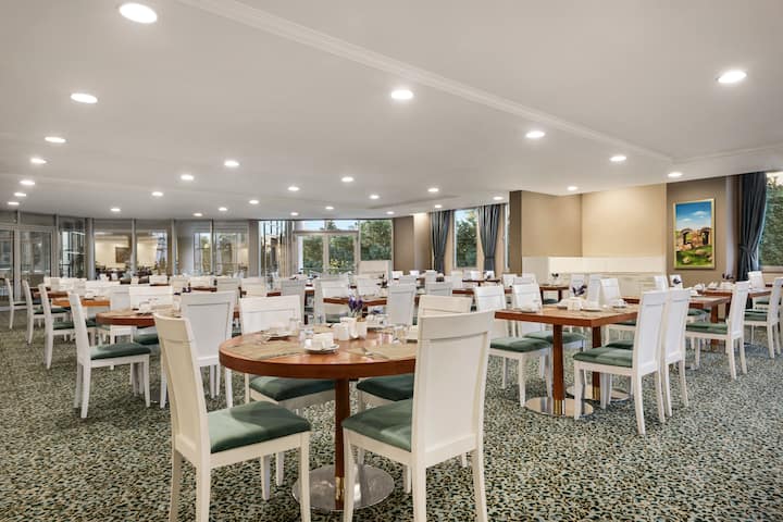 Free breakfast at Wyndham Grand Kayseri in Kayseri, Other than US/Canada