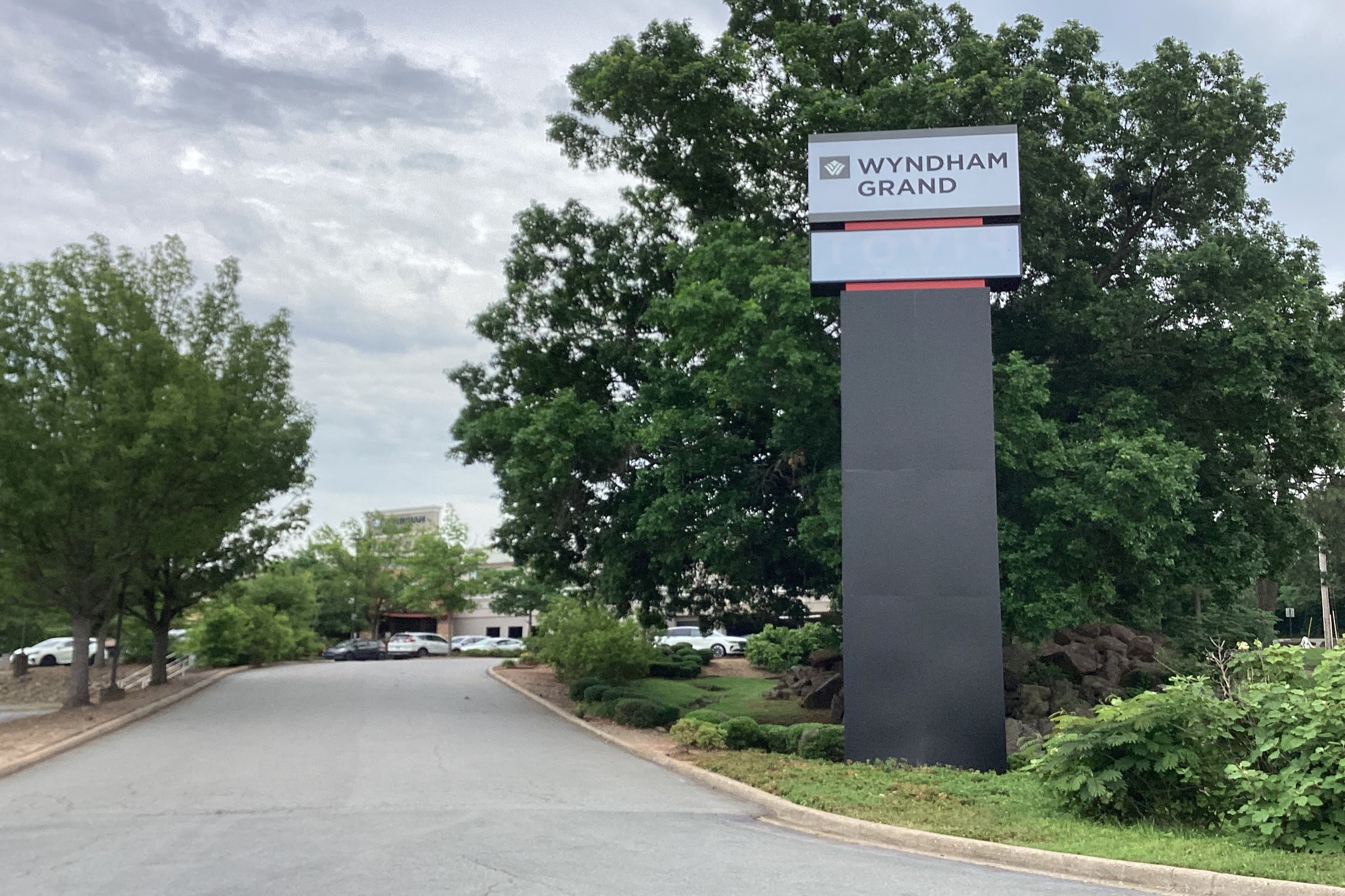 Exterior of Wyndham Grand Executive Center Little Rock Airport hotel in Little Rock, Arkansas