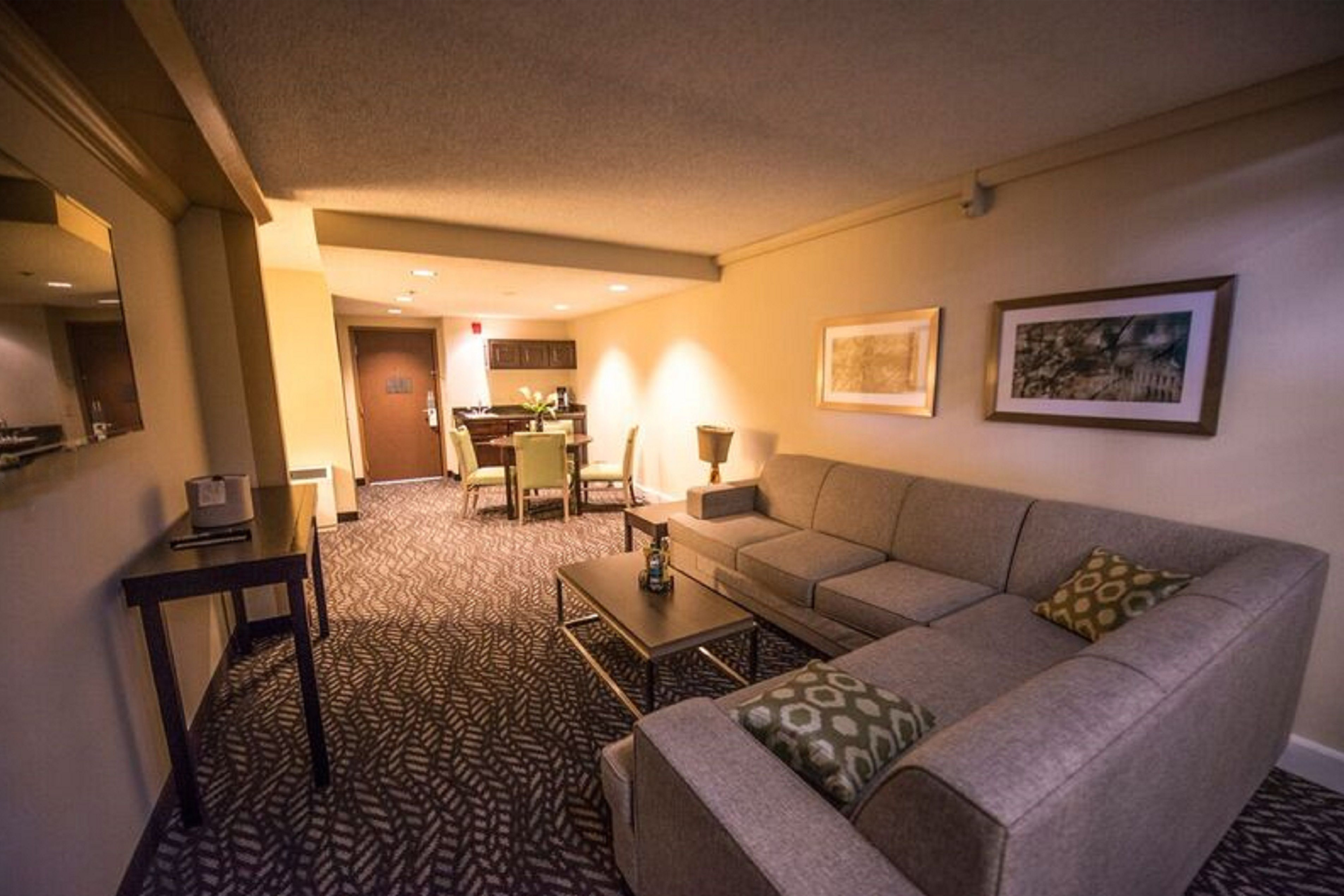 Guest room at the Wyndham Grand Executive Center Little Rock Airport in Little Rock, Arkansas