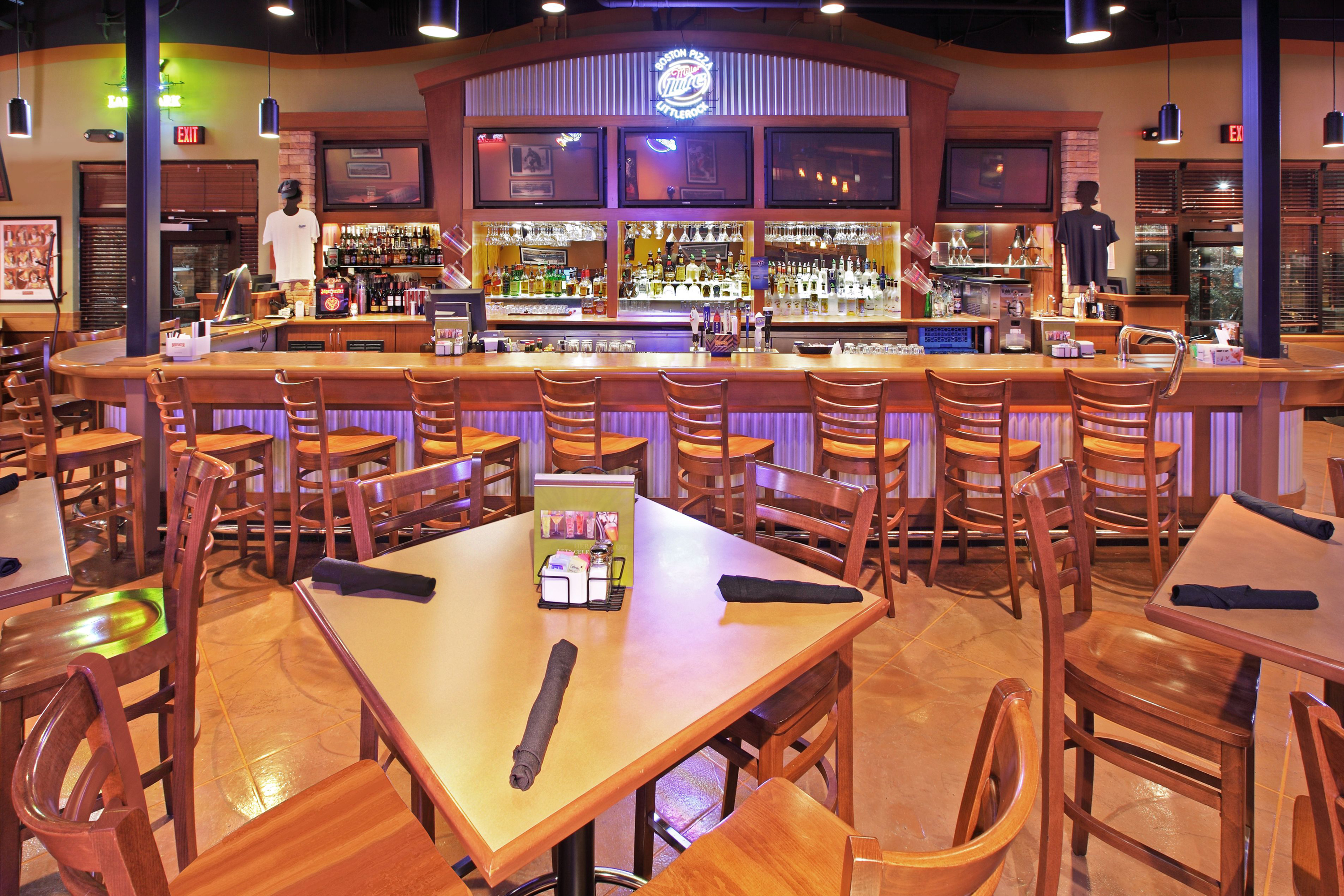 Wyndham Grand Executive Center Little Rock Airport restaurant in Little Rock, Arkansas