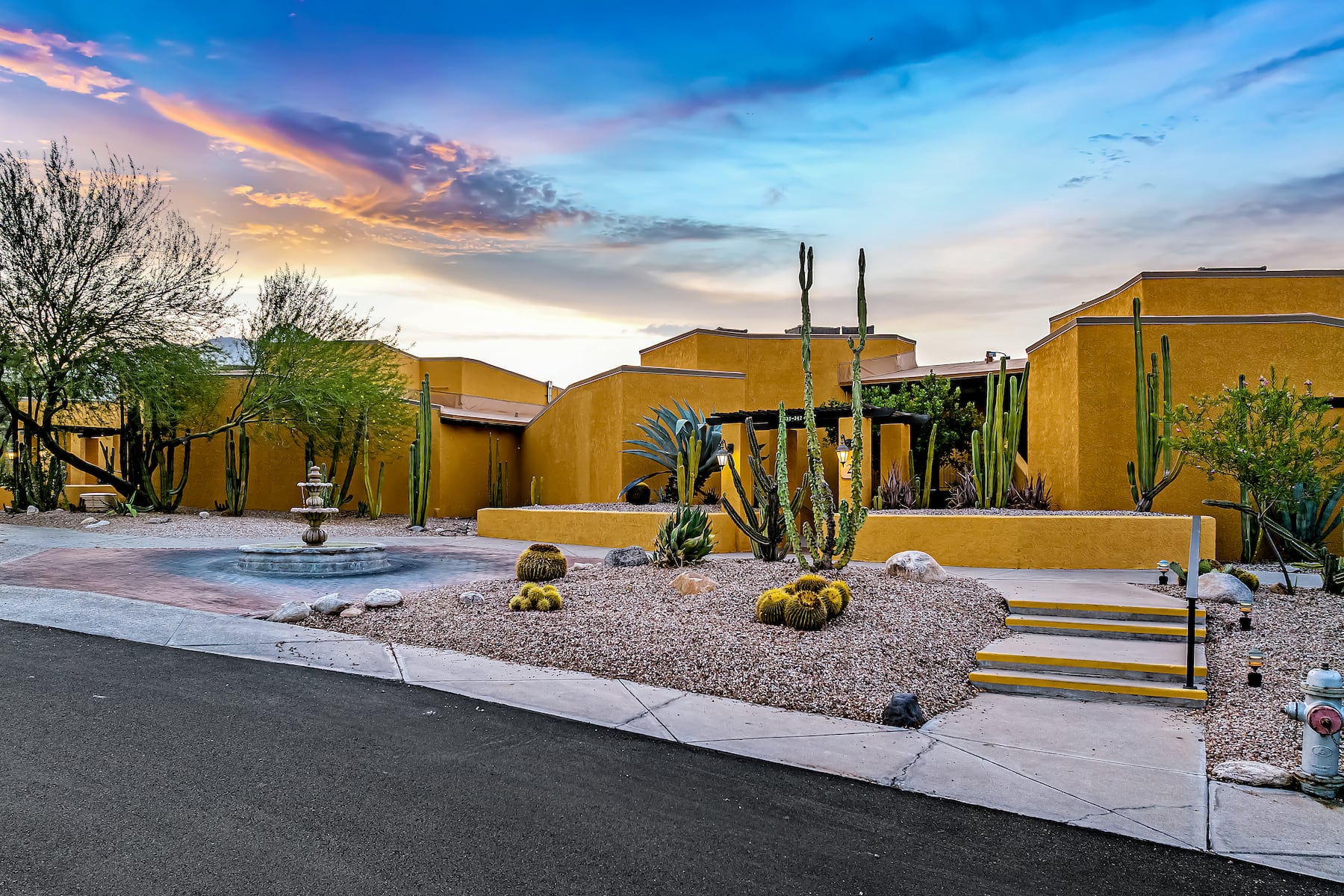 Exterior of Westward Look Wyndham Grand Resort and Spa hotel in Tucson, Arizona