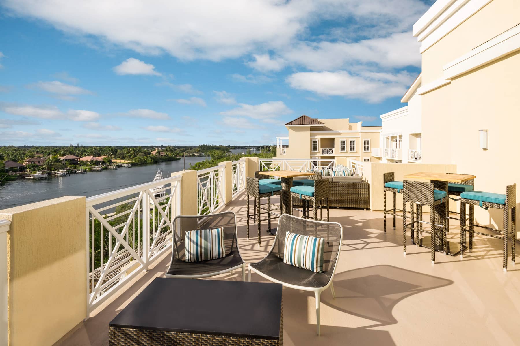 Bar at Wyndham Grand Jupiter at Harbourside Place in Jupiter, Florida