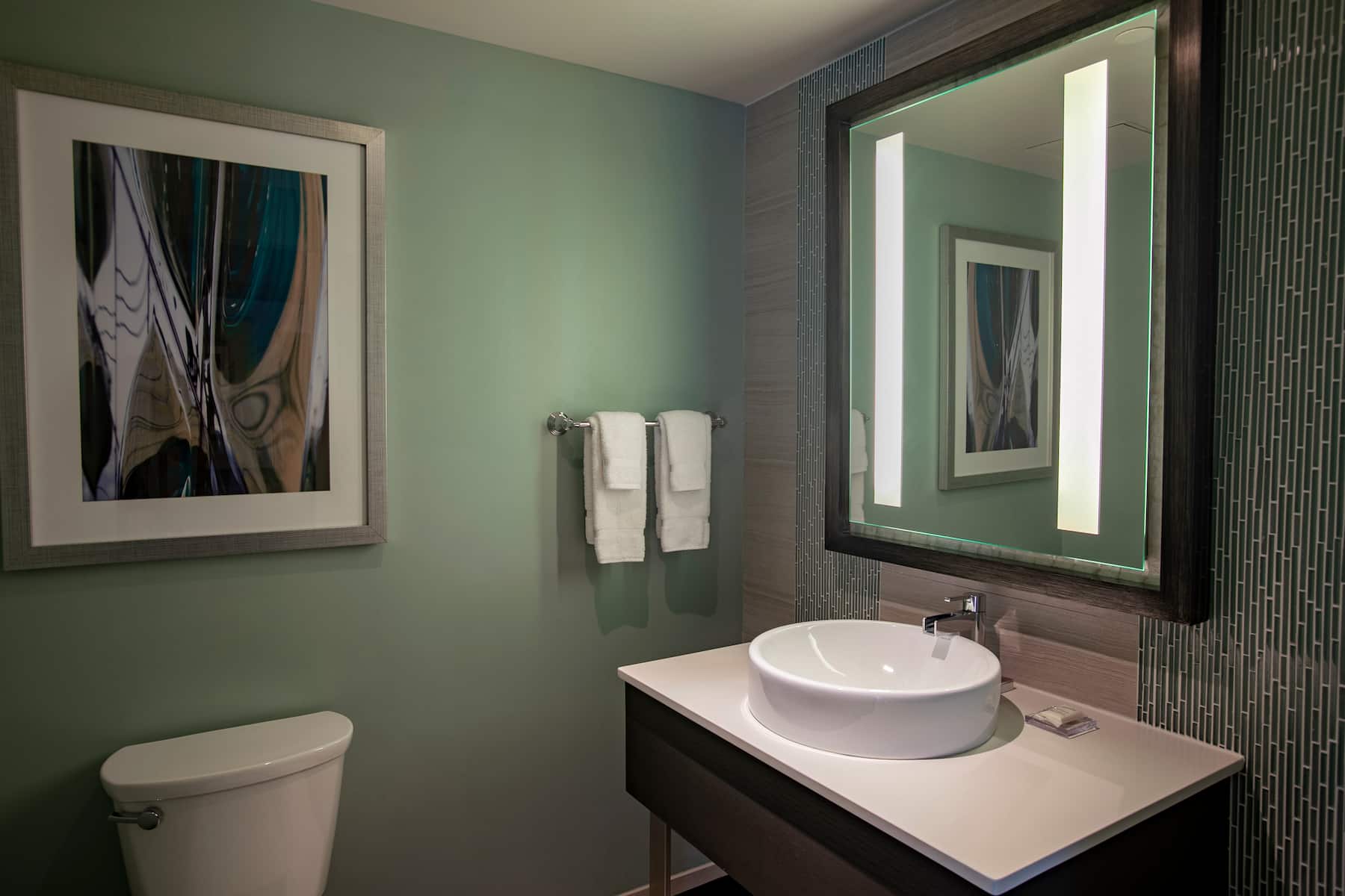 Guest room bath at the Wyndham Grand Jupiter at Harbourside Place in Jupiter, Florida