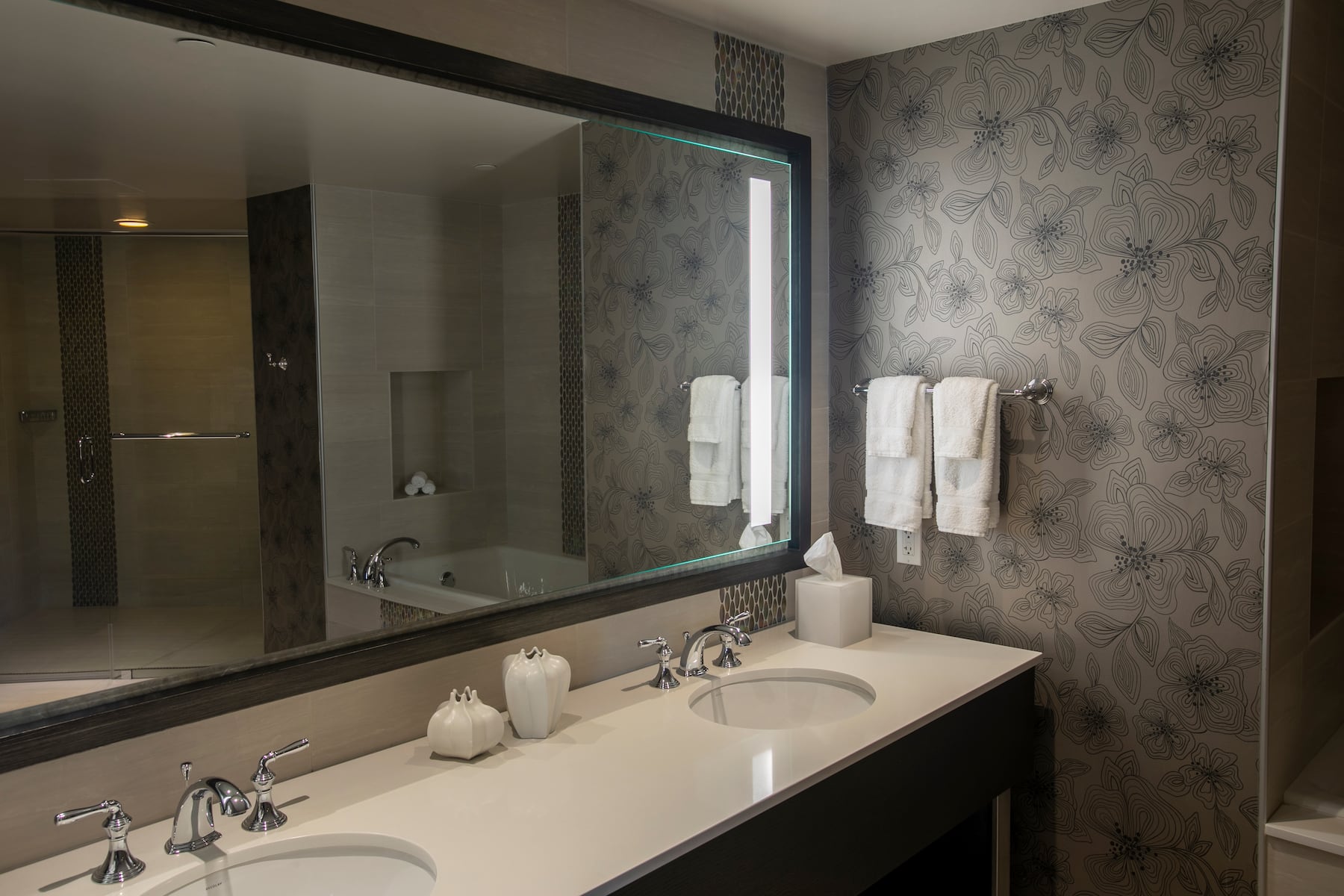 Guest room bath at the Wyndham Grand Jupiter at Harbourside Place in Jupiter, Florida