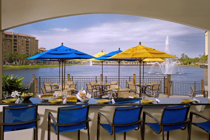 Wyndham Grand Orlando Resort Bonnet Creek restaurant in Orlando, Florida