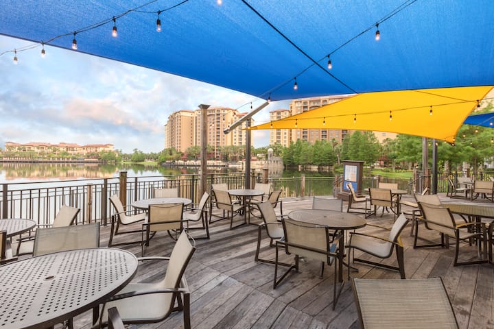 Wyndham Grand Orlando Resort Bonnet Creek restaurant in Orlando, Florida