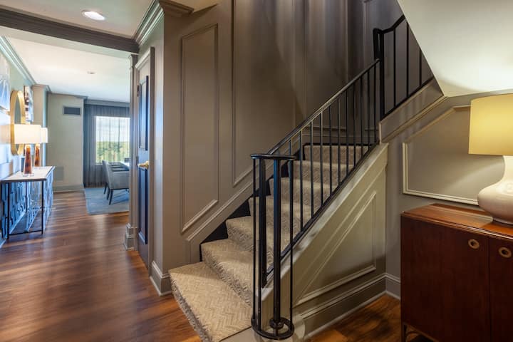 Grandover Resort & Spa, a Wyndham Grand Hotel suite in Greensboro, North Carolina