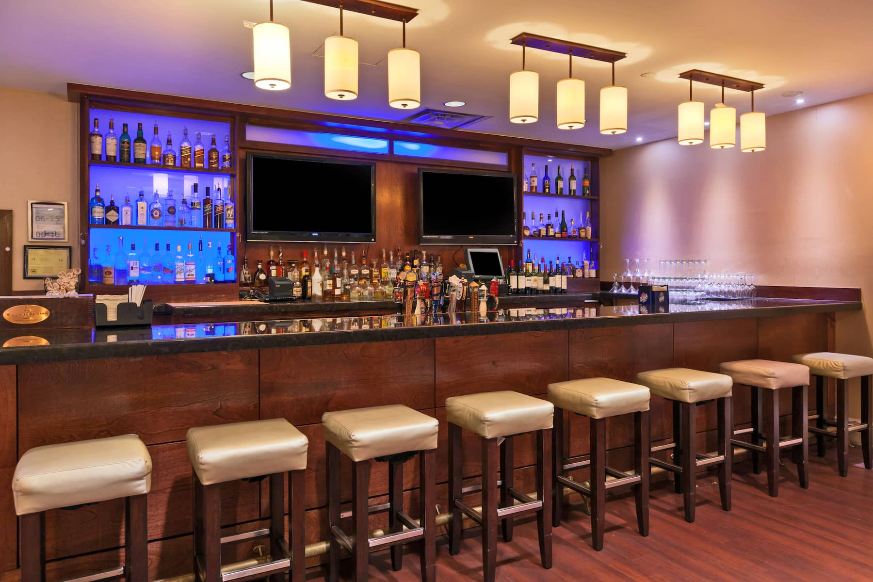 Bar at Wyndham Grand Pittsburgh Downtown in Pittsburgh, Pennsylvania