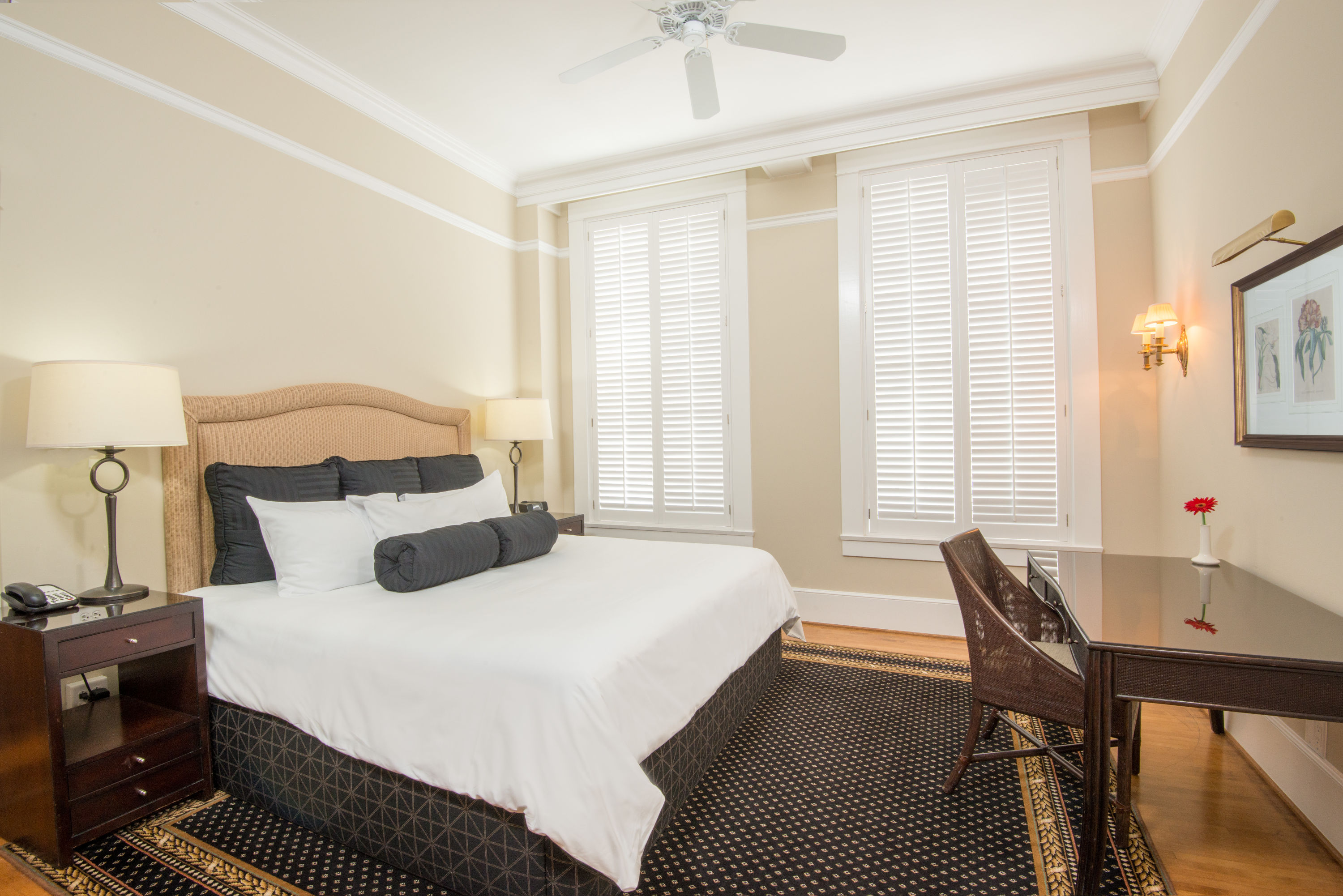 fast metropolis lodge deals