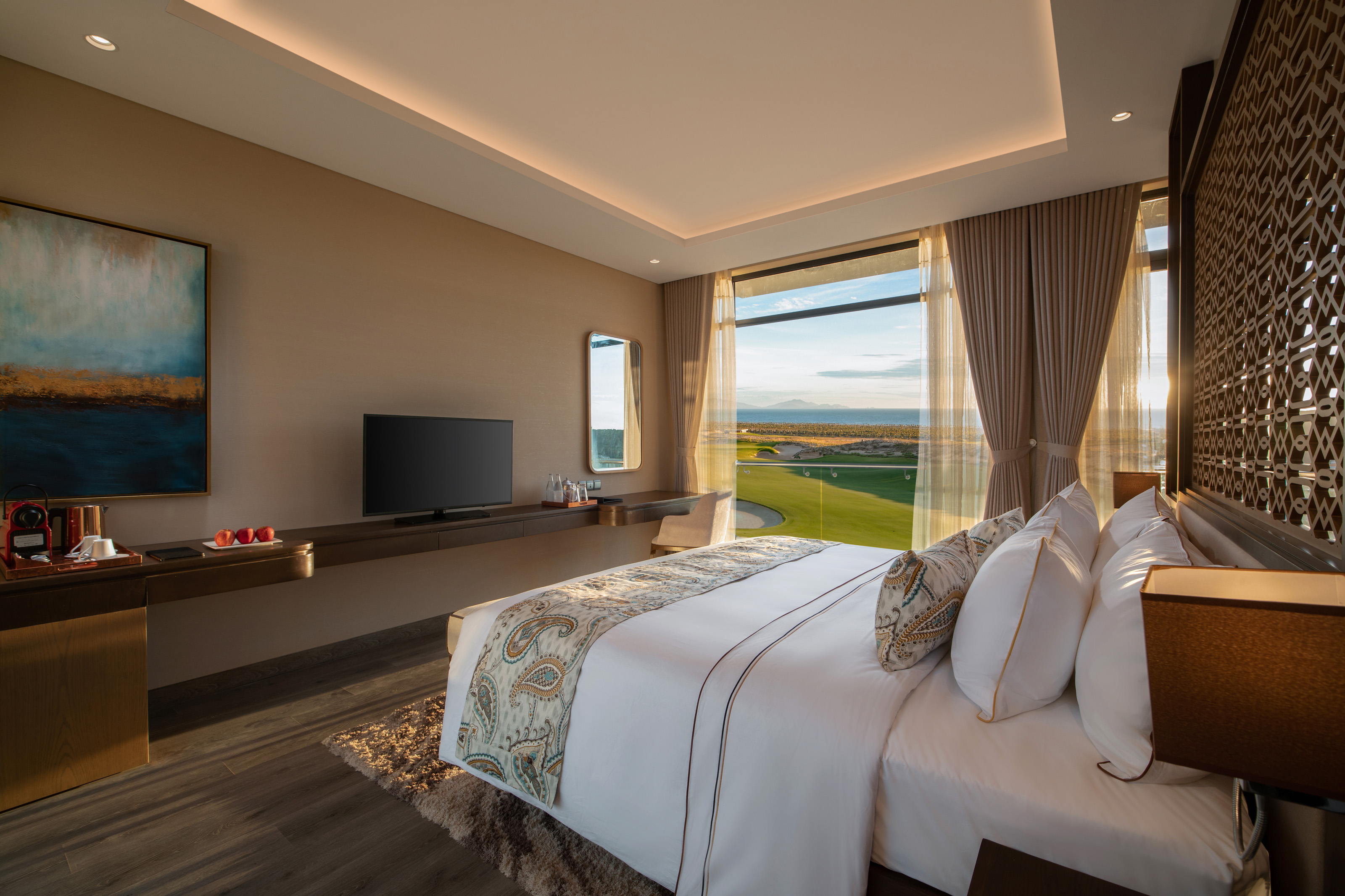 Wyndham Grand KN Paradise Cam Ranh Photo Gallery