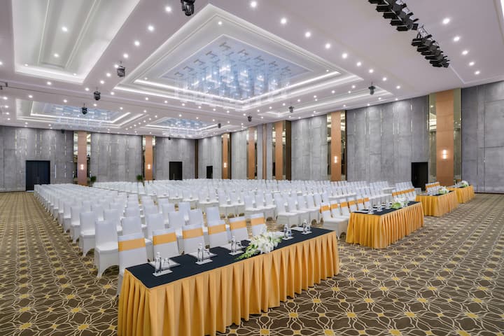 Meeting room at Wyndham Grand Phu Quoc in Kien Giang Province, Other than US/Canada