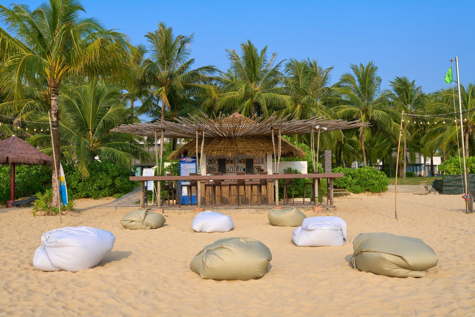 Wyndham Grand Phu Quoc restaurant in Kien Giang Province, Other than US/Canada