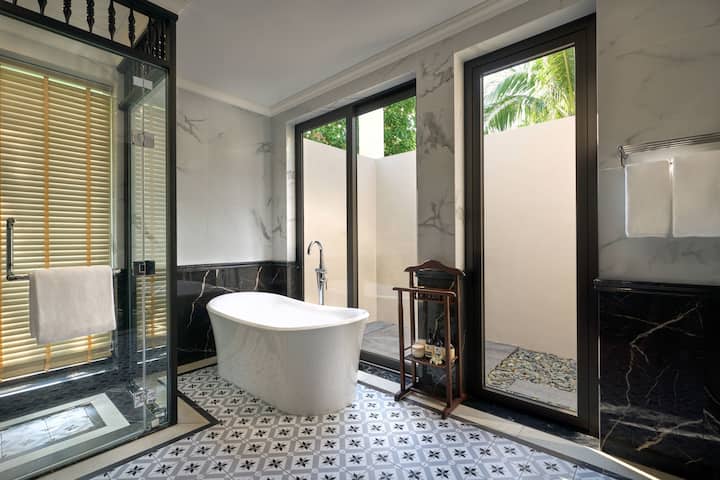 Guest room bath at the Wyndham Grand Phu Quoc in Kien Giang Province, Other than US/Canada