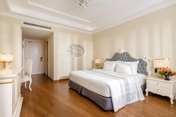 Guest room at the Wyndham Grand Phu Quoc in Kien Giang Province, Other than US/Canada