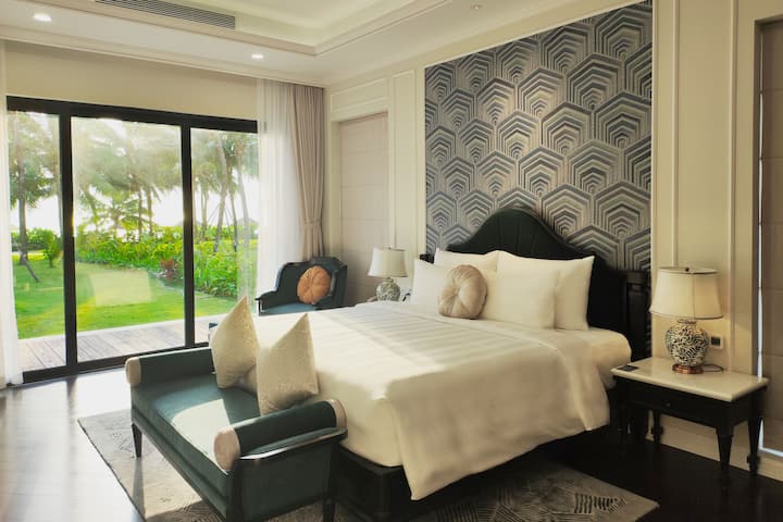 Guest room at the Wyndham Grand Phu Quoc in Kien Giang Province, Other than US/Canada