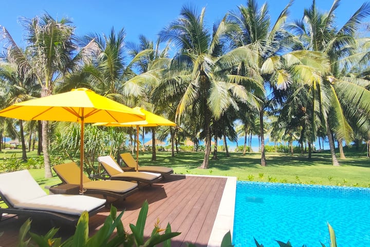 Guest room at the Wyndham Grand Phu Quoc in Kien Giang Province, Other than US/Canada