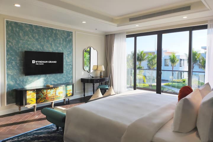Guest room at the Wyndham Grand Phu Quoc in Kien Giang Province, Other than US/Canada
