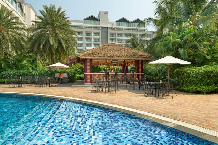 Wyndham Grand Phu Quoc restaurant in Kien Giang Province, Other than US/Canada