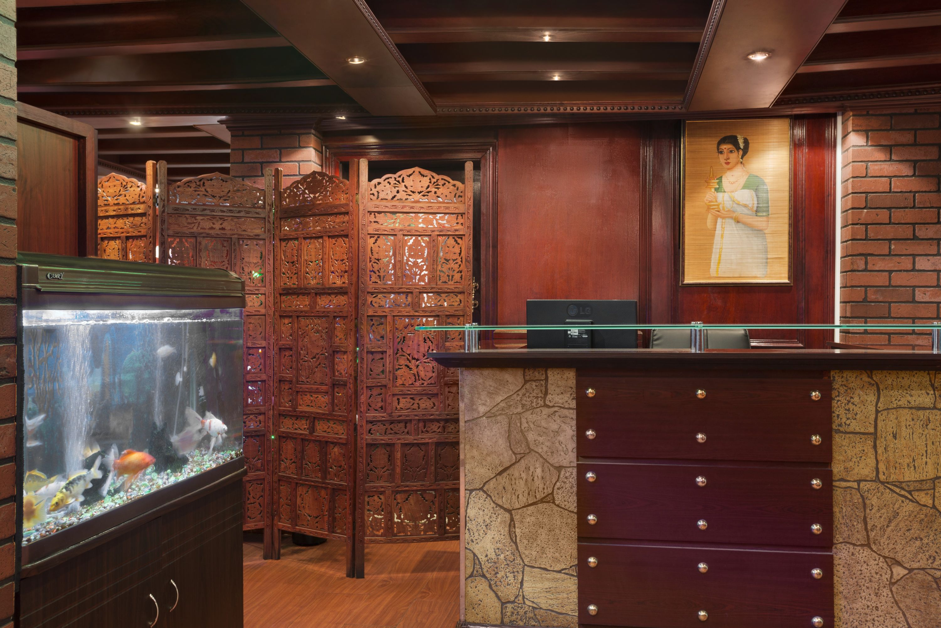 Howard Johnson by Wyndham Abu Dhabi restaurant in Abu Dhabi, Other than US/Canada