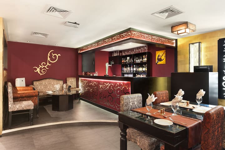 Howard Johnson By Wyndham Bur Dubai Dubai Ae Hotels Howard Johnson By Wyndham Bur Dubai Dubai Ae Hotels