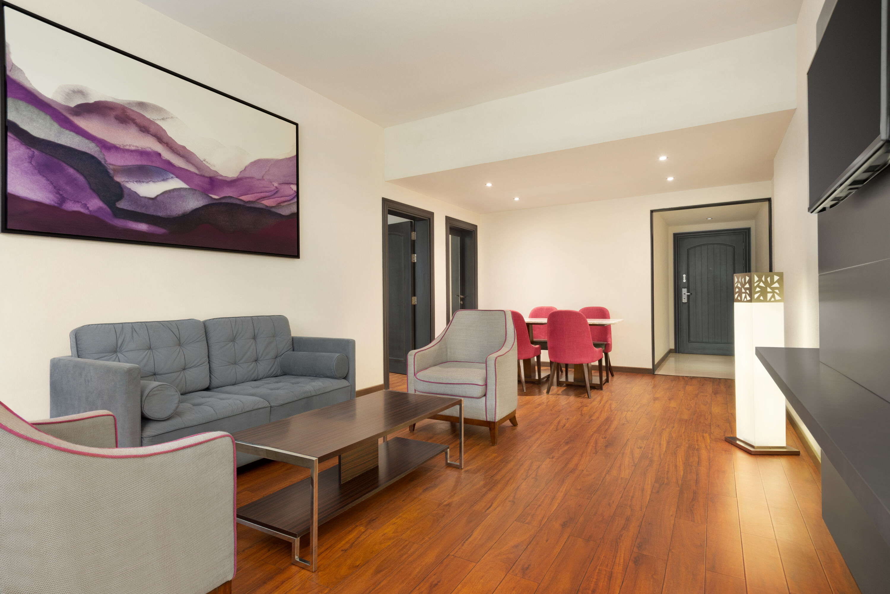 Howard Johnson Plaza by Wyndham Dubai Deira suite in Dubai, Other than US/Canada