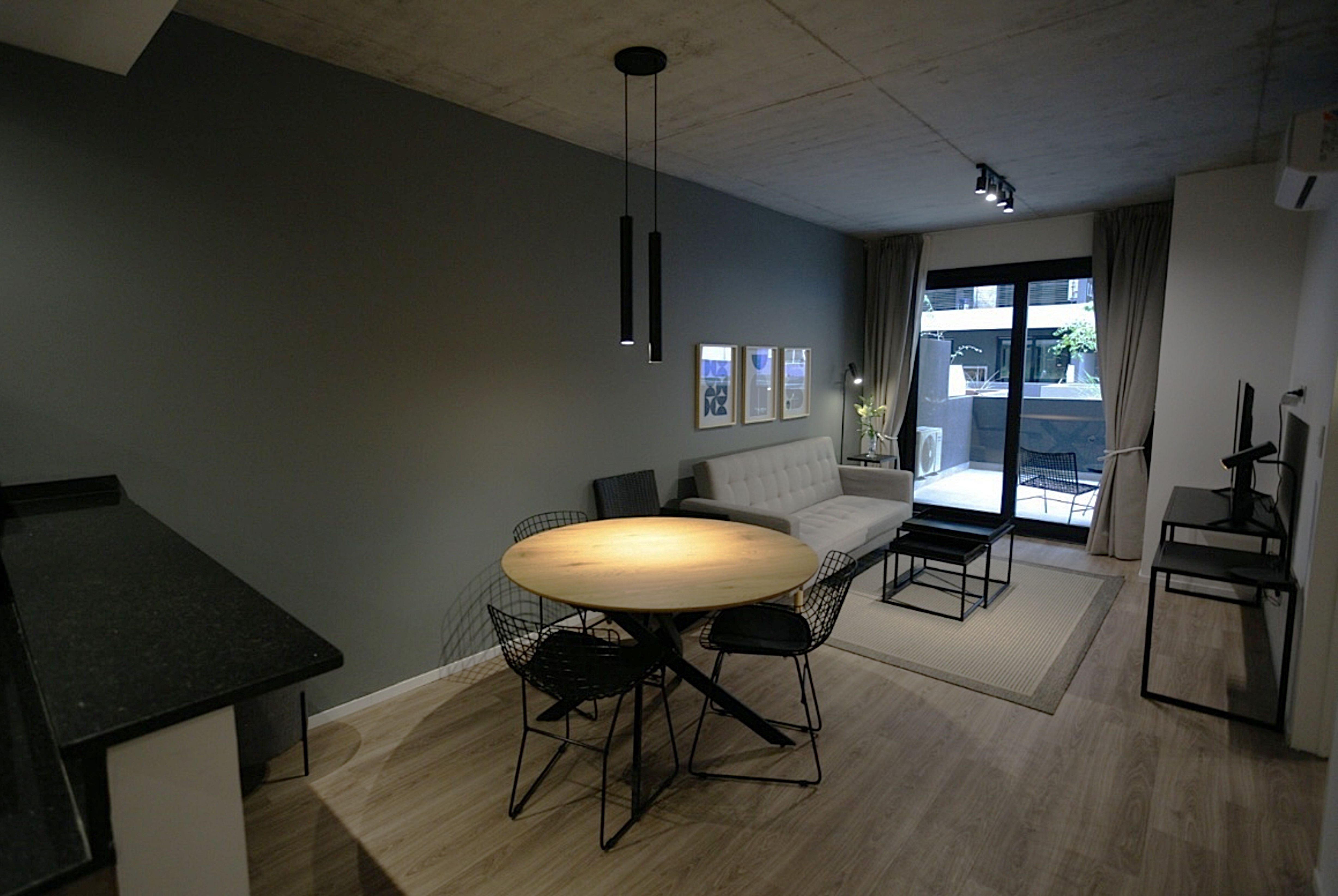 Guest room at the Howard Johnson by Wyndham Buenos Aires La Boca Undici in Ciudad de Buenos Aires, Other than US/Canada