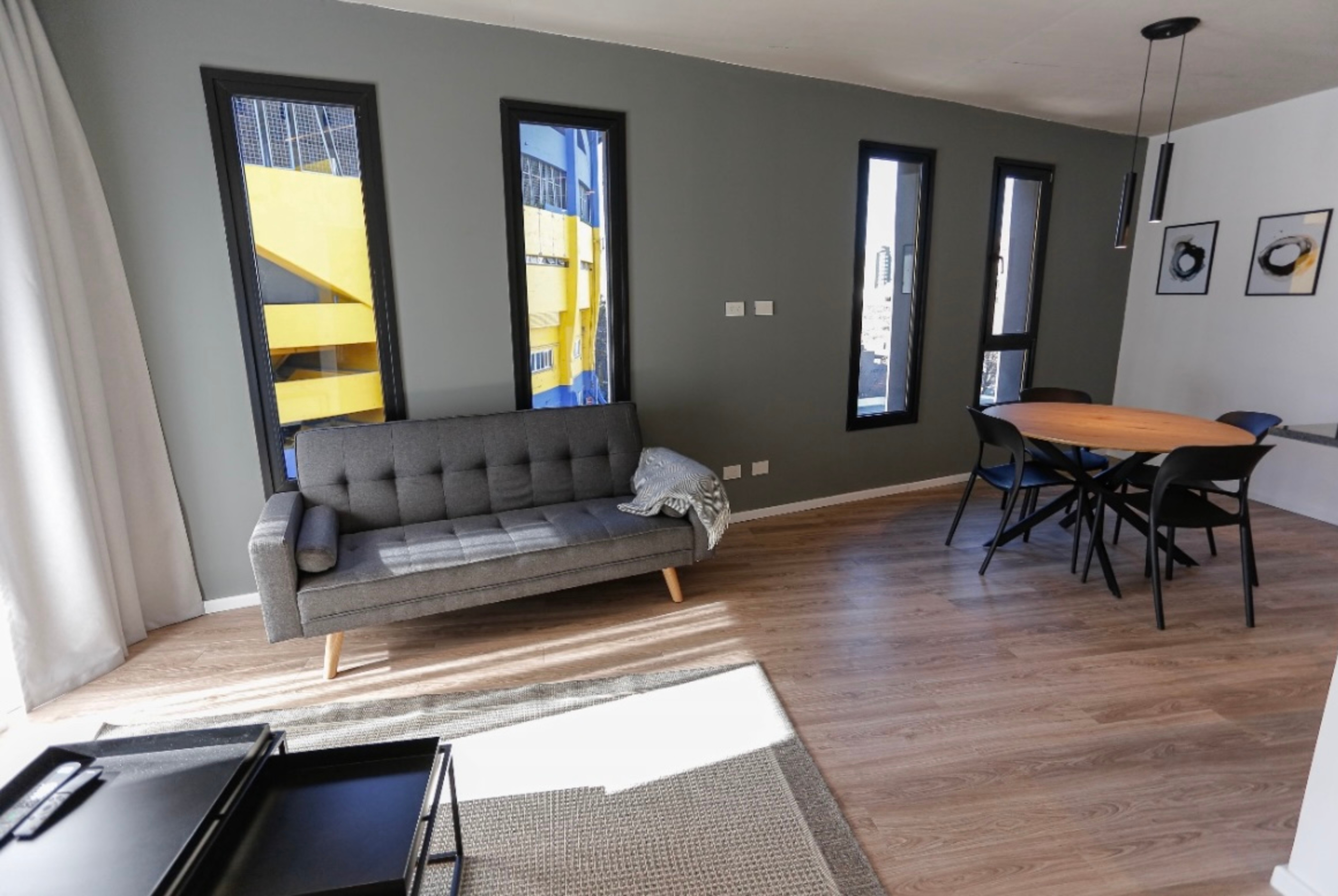 Guest room at the Howard Johnson by Wyndham Buenos Aires La Boca Undici in Ciudad de Buenos Aires, Other than US/Canada