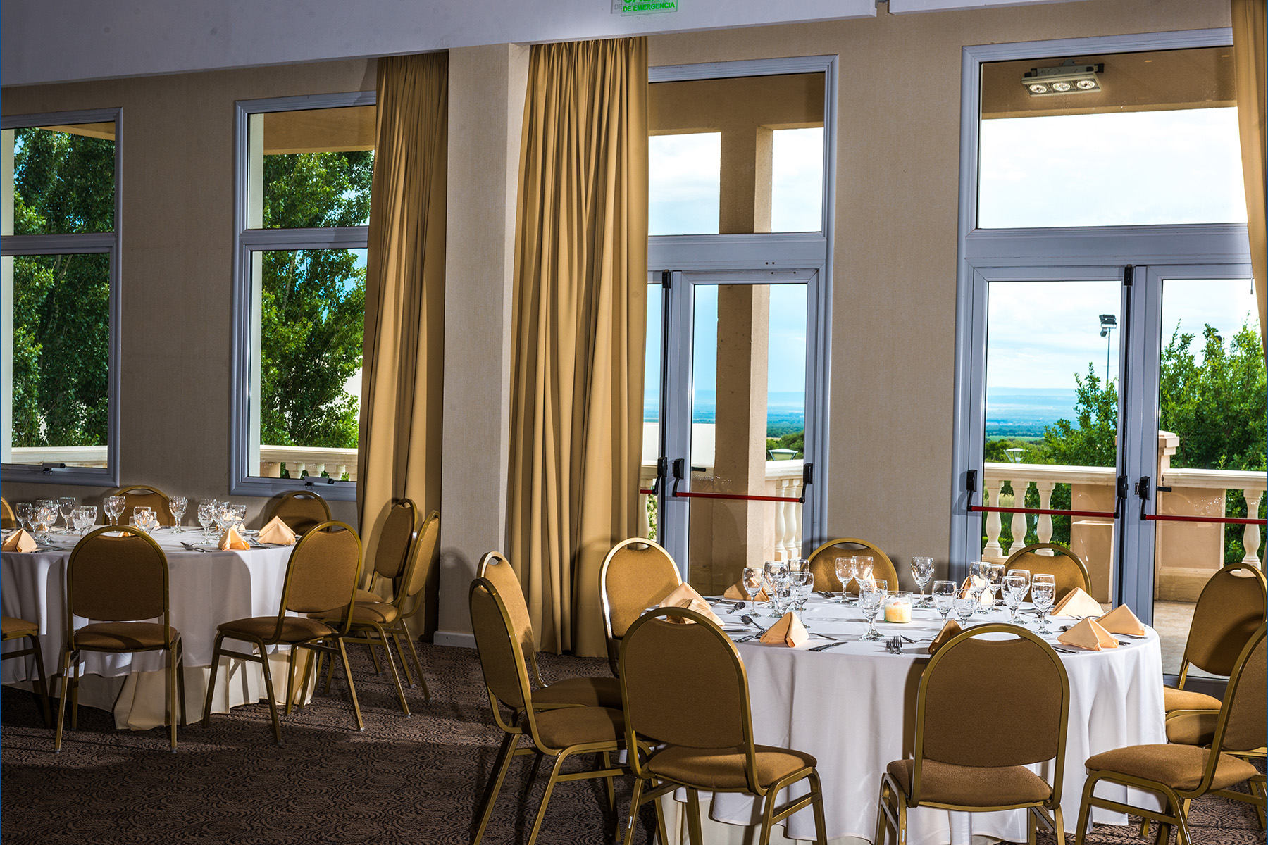 Property amenity at Howard Johnson Hotel & Convention Center by Wyndham, Merlo in Merlo, Other than US/Canada