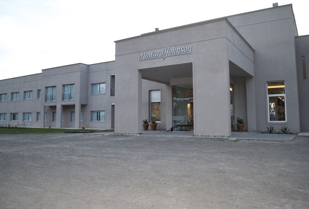 Exterior of Howard Johnson by Wyndham San Francisco Resort & Conv Center hotel in San Francisco, Other than US/Canada