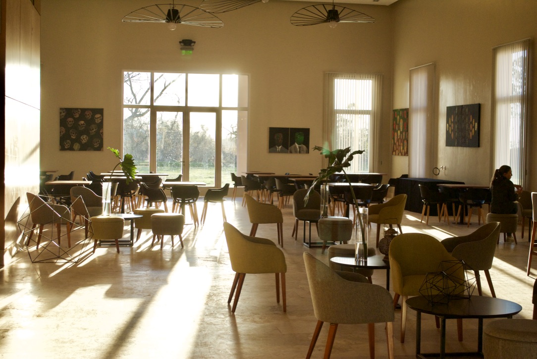 Howard Johnson by Wyndham San Francisco Resort & Conv Center restaurant in San Francisco, Other than US/Canada