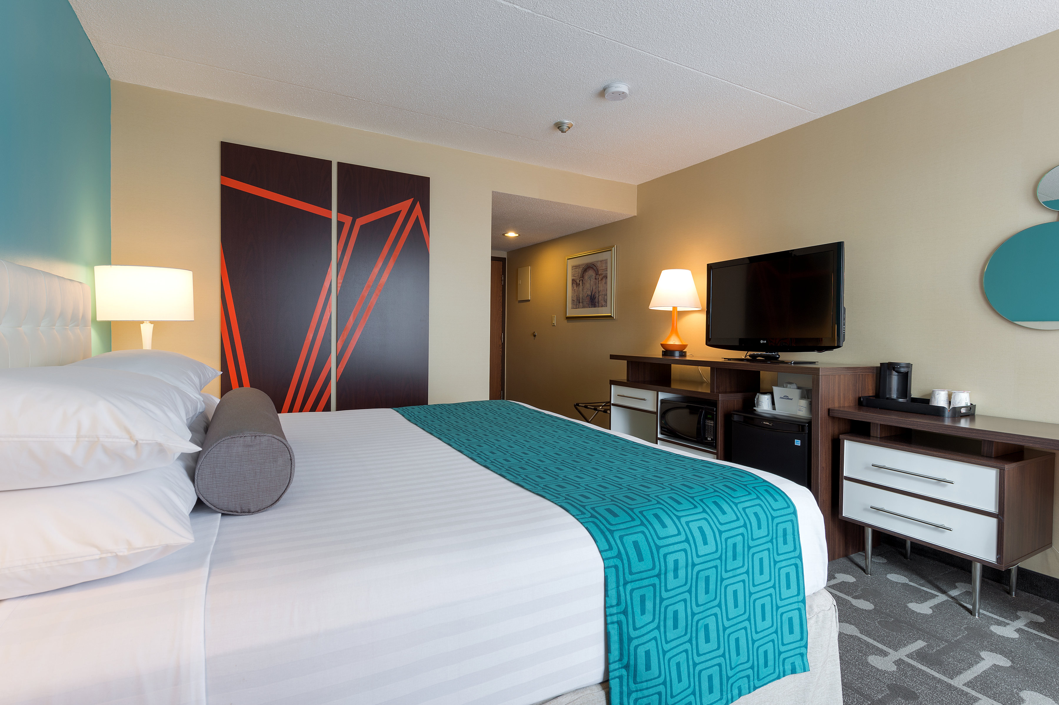 Howard Johnson By Wyndham By The Falls Niagara Falls