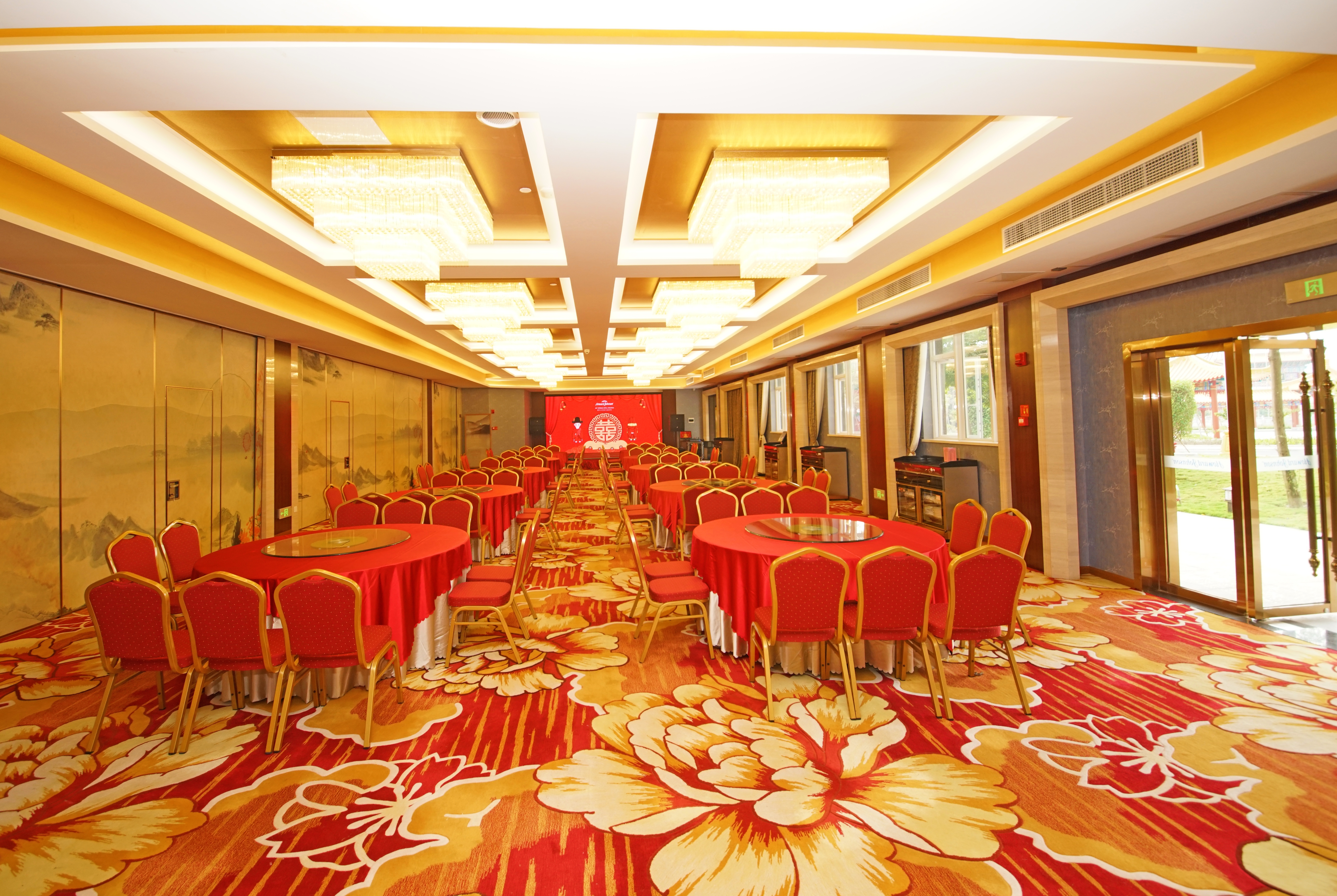 Howard Johnson by Wyndham Hot Springs Hotel Chaozhou restaurant in Chaozhou, Other than US/Canada