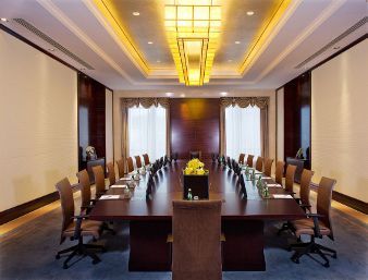Meeting room at Howard Johnson by Wyndham Parkview Plaza Erdos in Erdos, Other than US/Canada