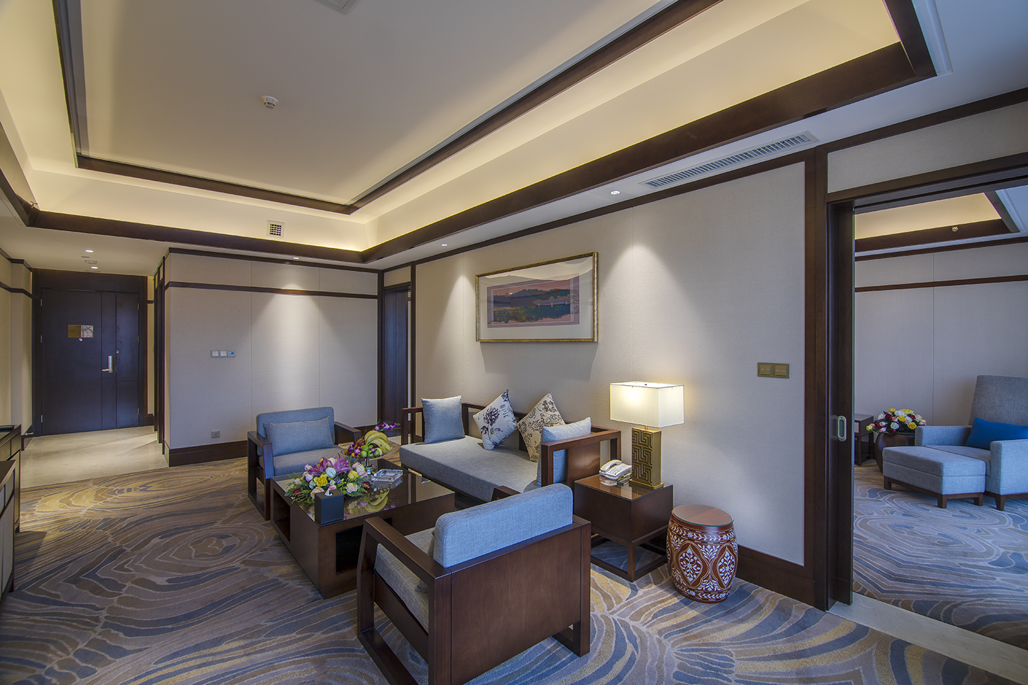 Guest room at the Howard Johnson Qunsheng Plaza Guizhou in Guiyang, Other than US/Canada