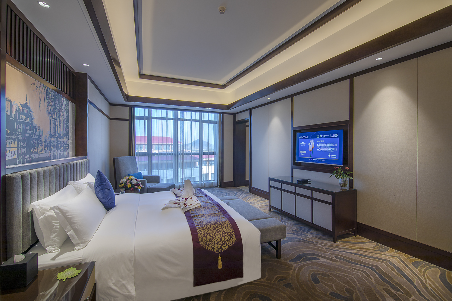 Guest room at the Howard Johnson Qunsheng Plaza Guizhou in Guiyang, Other than US/Canada